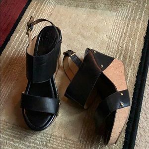 Kenneth Cole Reaction wedges